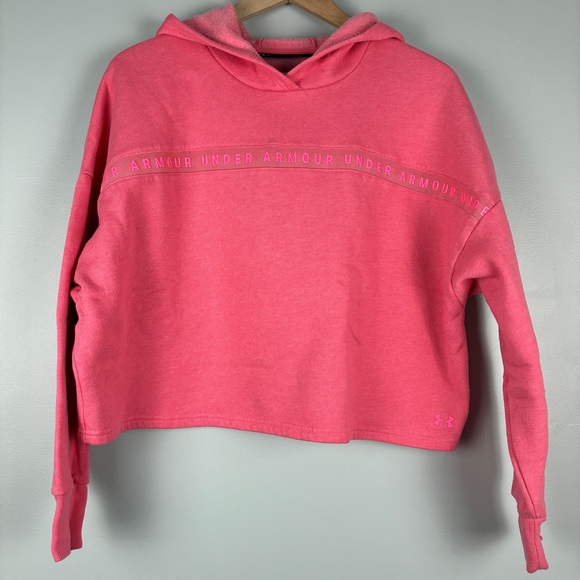 Under Armour Tops - Under Armour Women's Pink Cropped Hoodie Medium Oversized Athleticwear Casual